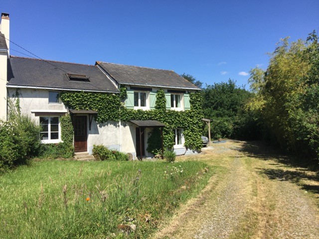 Maison à la campagne de 144 m² avec terrain de 6 000 m² située sur la commune d'Orvault